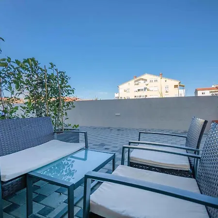 In Pula/istrien 39650 Apartment *